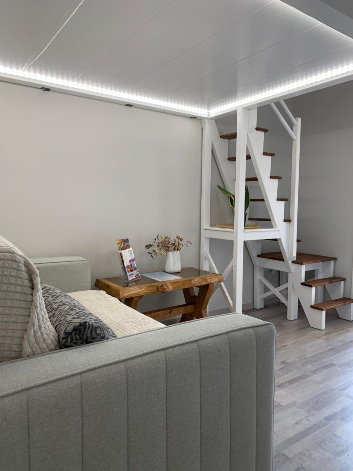 F K Apartments Артеміда Екстер'єр фото